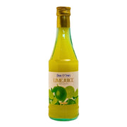 Limejuice på flaska med klargrön vätska och gul kapsyl