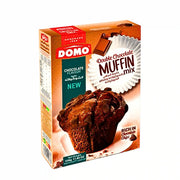 Domo dubbel choklad muffinmix 336g för saftiga chokladmuffins med chokladbitar.
