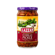 Chili pickle i olja i glasburk med LAZZAT-etikett