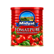 Midyat tomatpuré i burk med röd etikett och tomatbilder